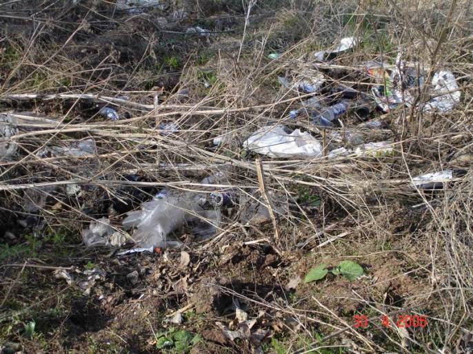 ����������-4